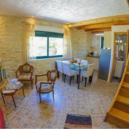 Villa Athina Aryiroúpolis Zewnętrze zdjęcie