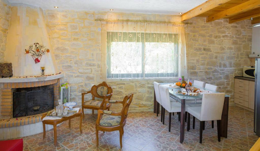 Villa Athina Aryiroúpolis Zewnętrze zdjęcie